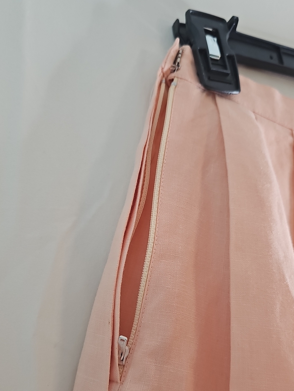 Vintage Anne Crimmins Pleated Midi Skirt with Lace Panel - Peach 100% Linen - Picture 5 of 8
